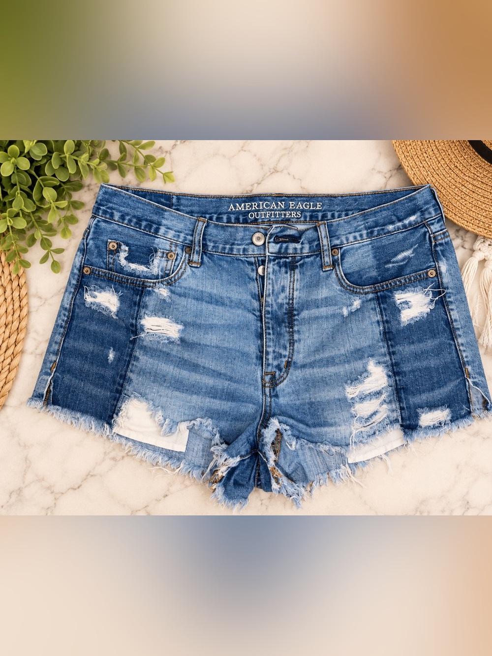 American Eagle Button-Fly Distressed Denim Shorts Size 12 | Frayed Hem